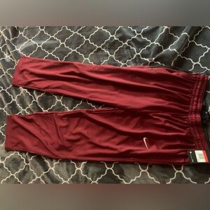 Nike dri fit training pants maroon size L